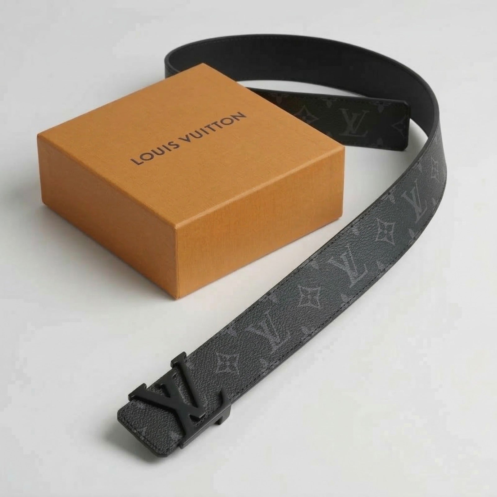 Louis Vuitton LV Initiales 40mm Reversible Belt – Monogram Eclipse & Black Leather