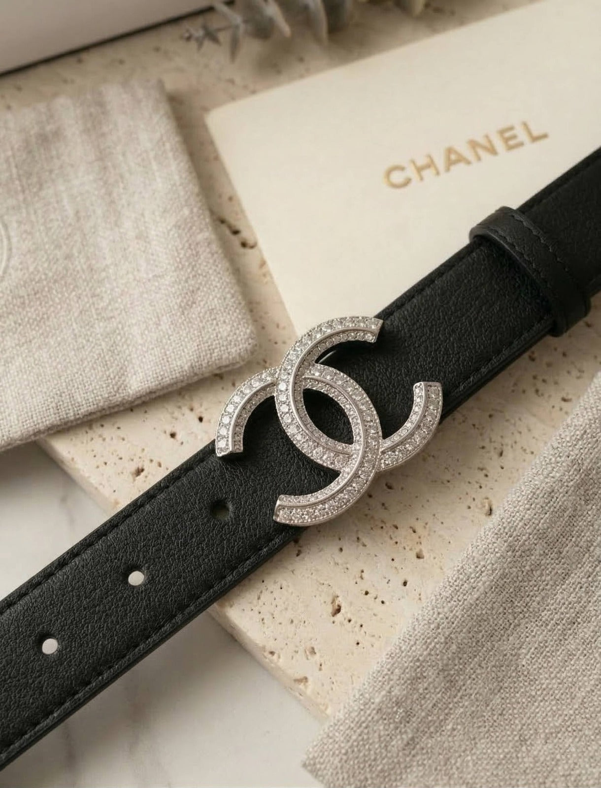 Chanel Crystal CC Buckle Belt – Grained Calfskin | Black & Silver
